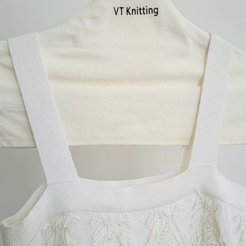 Cropped Knit Sweater Vest