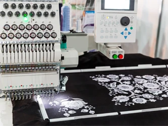 ข้อดีของเสื้อสเวตเตอร์สำหรับกิจกรรมกลางแจ้งของผู้ชาย