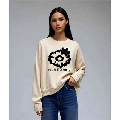 เสื้อสวมหัวไร้ตะเข็บทั้งชุด