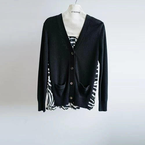 เสื้อสเวตเตอร์คอวีหนา