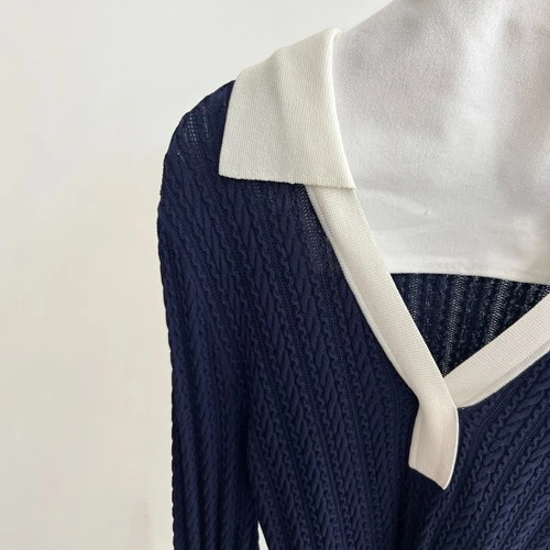 Women's V Neck Knitted Top